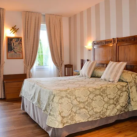 Hotel Du
